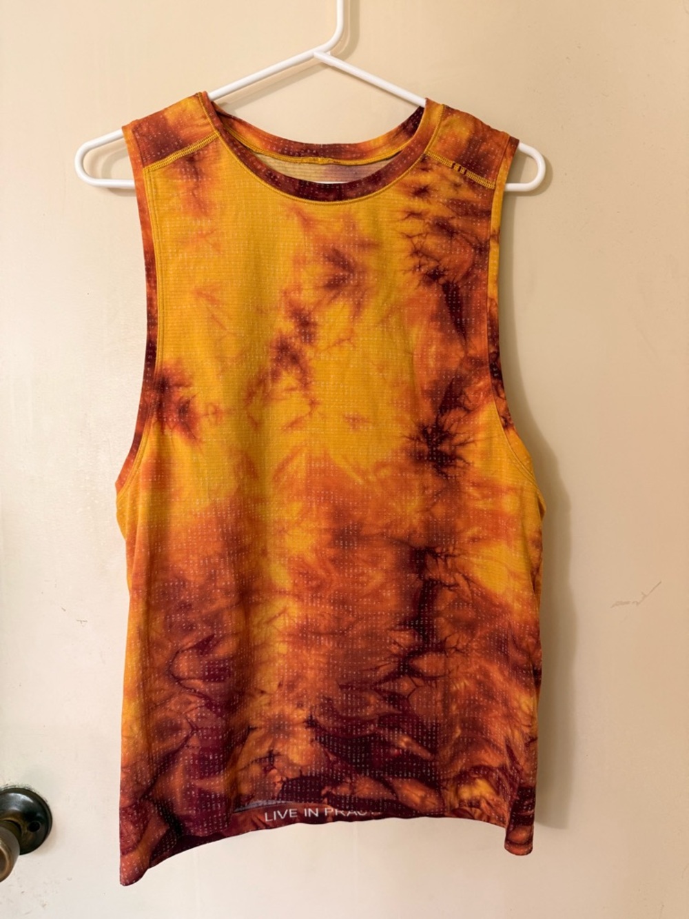 Lululemon muscle tank